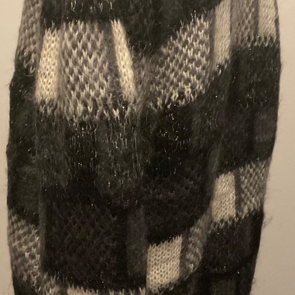 BARBARA SUE BUTTON UP SWEATER .new not worn - Picture 2 of 10